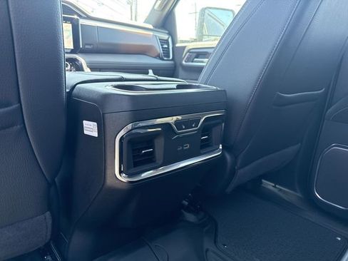New 2026 GMC Sierra 2500 Denali w/ Denali Reserve Package AWD/4WD image 20