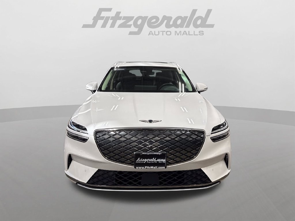 Used 2025 Genesis Electrified GV70 AWD/4WD image 5