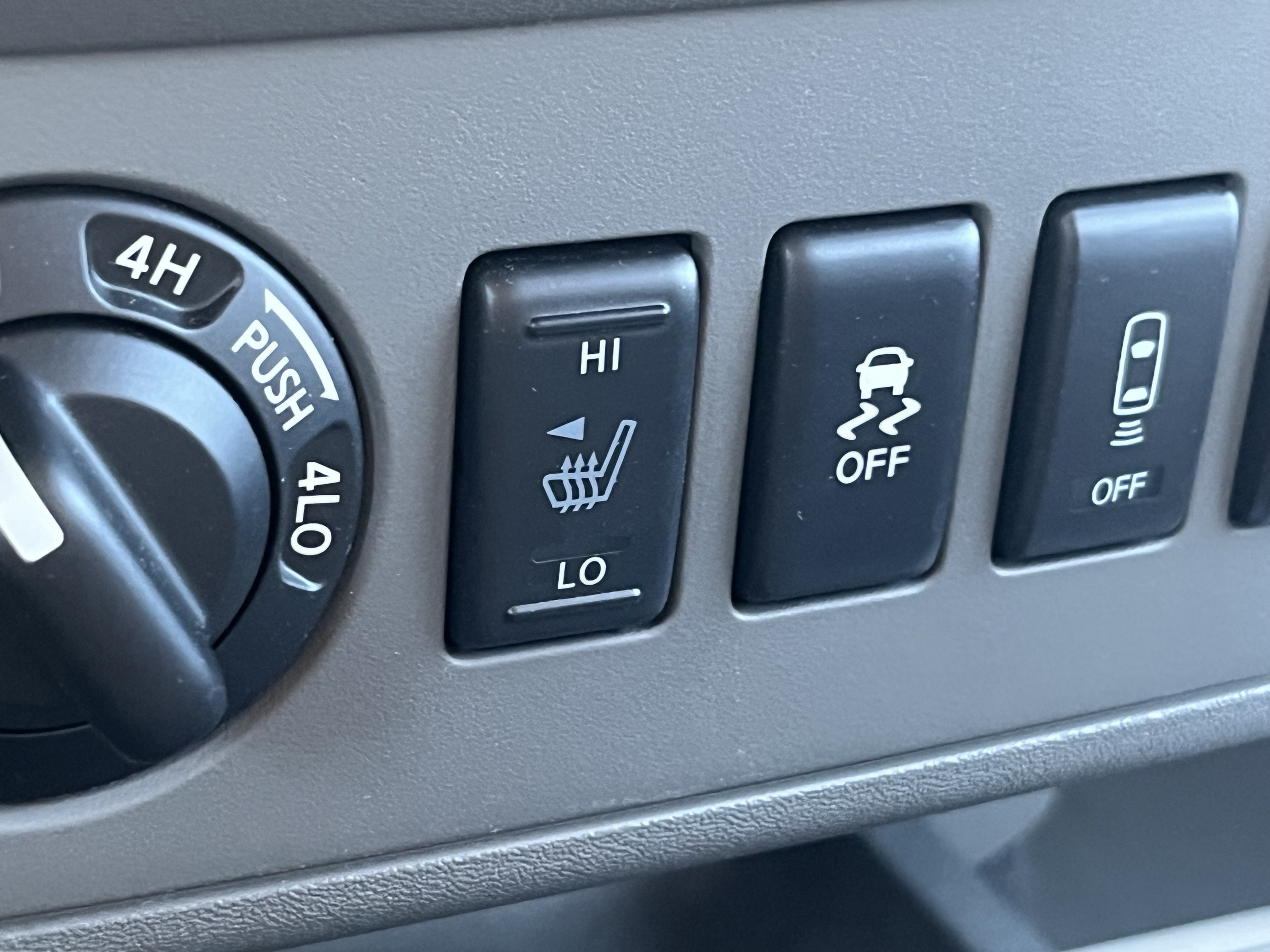Used 2019 Nissan Frontier SV w/ Value Truck Package AWD/4WD image 31