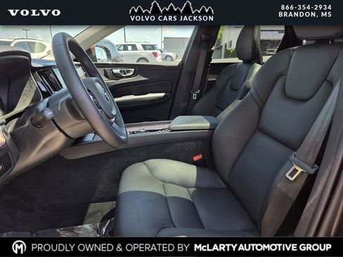Used 2024 Volvo XC60 B5 Plus AWD/4WD image 15