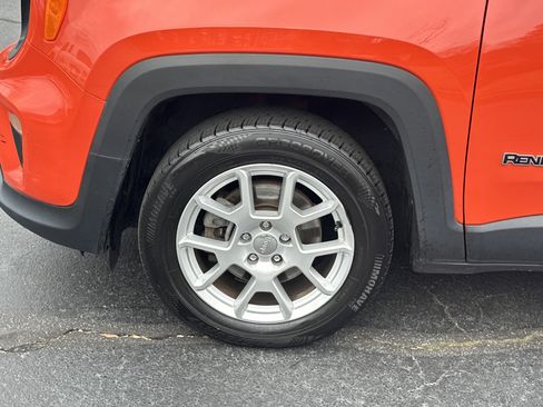 Used 2019 Jeep Renegade Latitude image 13