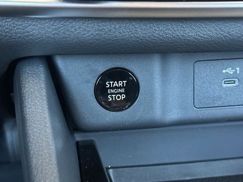 New 2026 Nissan Rogue SV AWD/4WD image 22