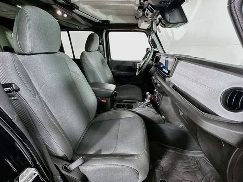 Used 2024 Jeep Wrangler Unlimited Sport AWD/4WD image 26