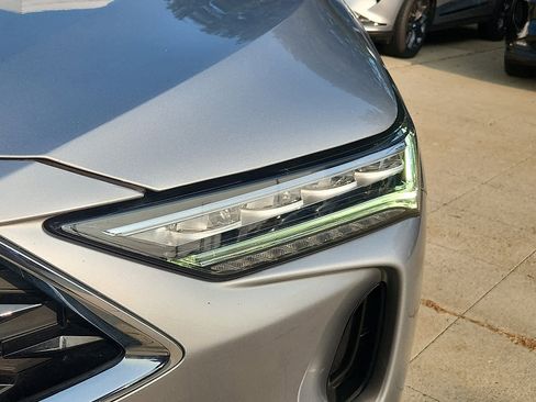 Certified 2023 Acura MDX image 10