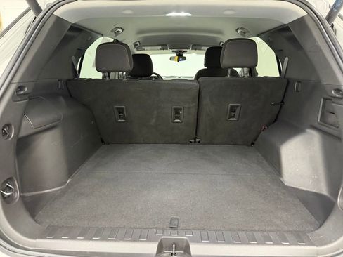 Used 2021 Chevrolet Equinox LT image 23