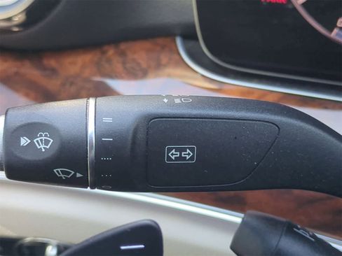 Used 2020 Mercedes-Benz E 350 Sedan image 27