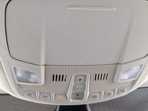 Used 2024 Ford Edge SEL w/ Convenience Package image 23