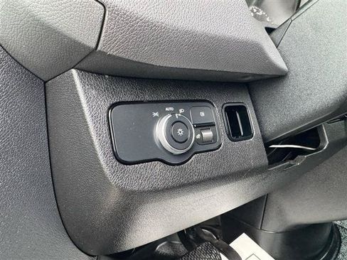 Used 2019 Mercedes-Benz Sprinter 1500 image 14