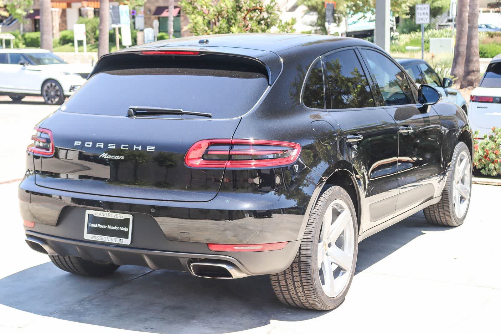 Used 2018 Porsche Macan AWD/4WD image 5