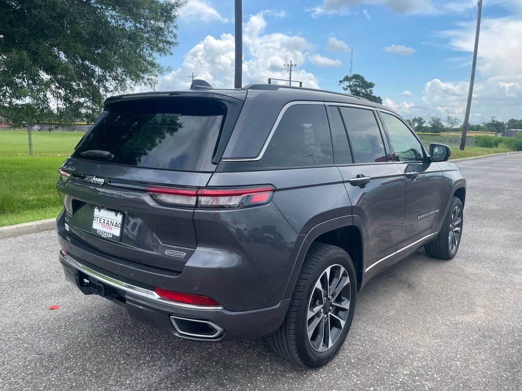 Used 2023 Jeep Grand Cherokee Overland AWD/4WD image 8