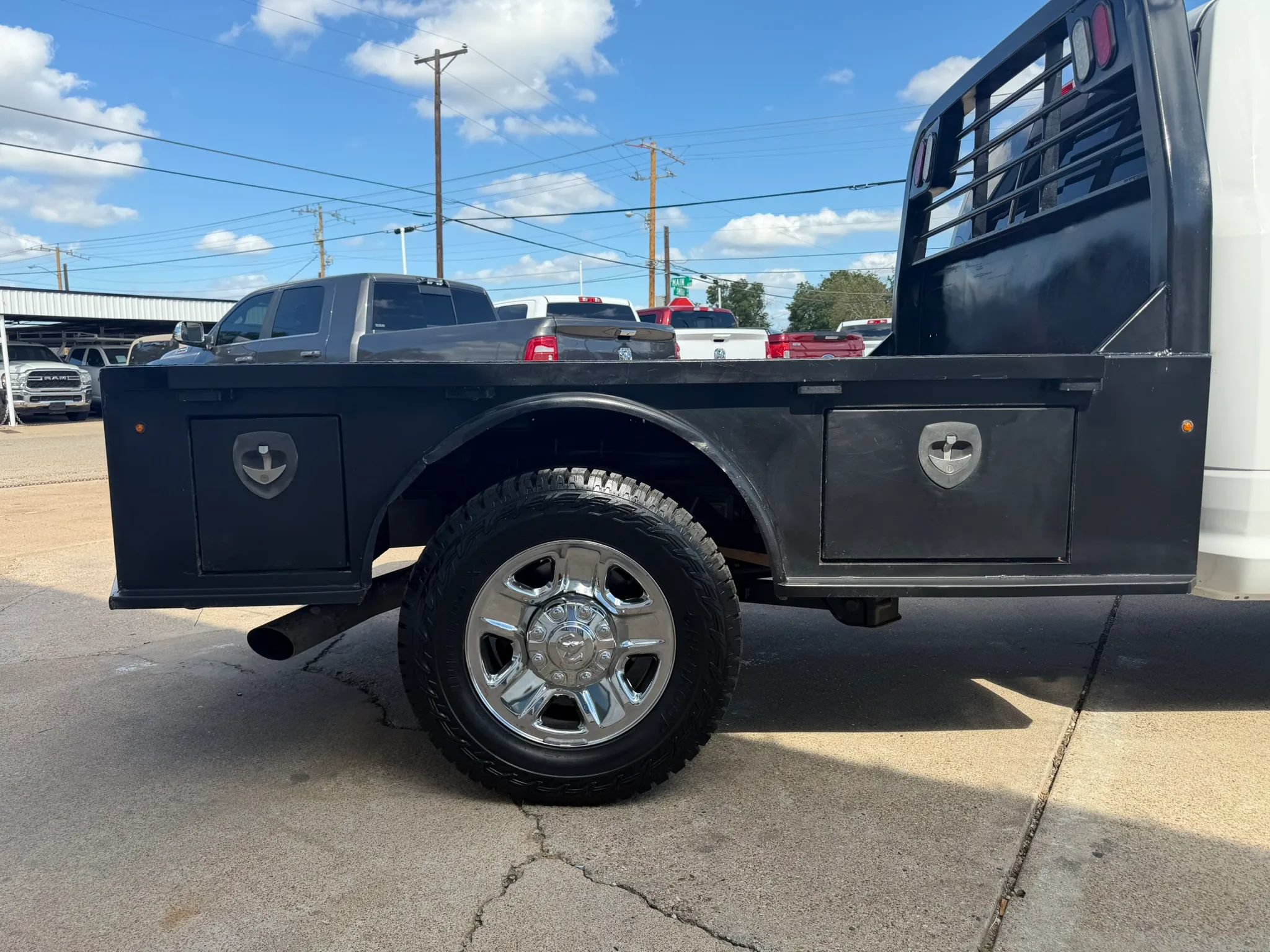 Used 2019 RAM 2500 Tradesman AWD/4WD image 9