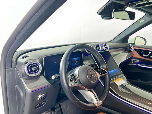 Certified 2023 Mercedes-Benz GLC 300 4MATIC image 10