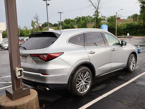 Used 2024 Acura MDX SH-AWD w/ Advance Package image 7