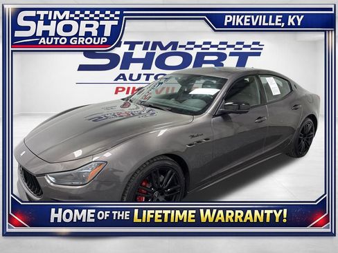 Used 2023 Maserati Ghibli Modena image 1