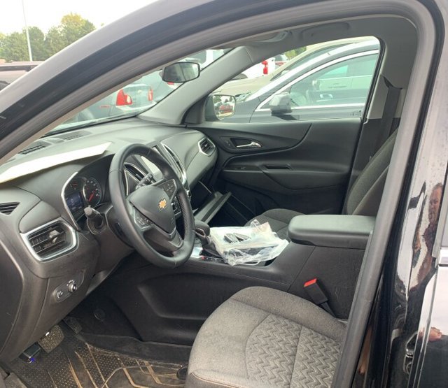 Used 2023 Chevrolet Equinox LT FWD image 5