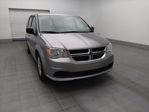 Used 2017 Dodge Grand Caravan SE w/ Power Window Group FWD image 14