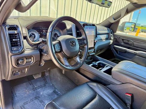 Used 2022 RAM 1500 Limited AWD/4WD image 11