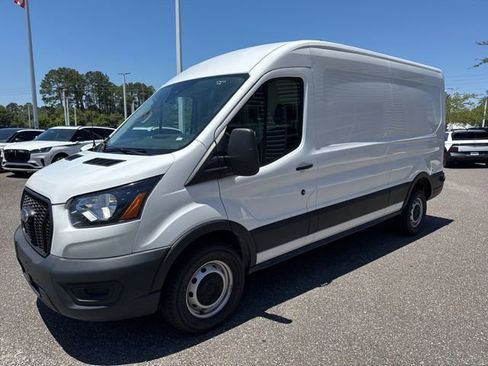 Used 2024 Ford Transit 250 148 Medium Roof RWD image 9