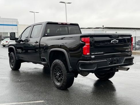 Certified 2024 Chevrolet Silverado 2500 ZR2 w/ Technology Package image 15