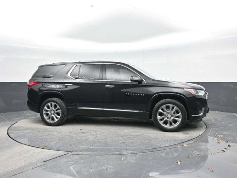 Used 2018 Chevrolet Traverse Premier image 6