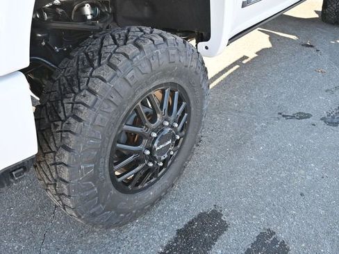 New 2026 Chevrolet Silverado 3500 High Country w/ High Country Premium Package image 11