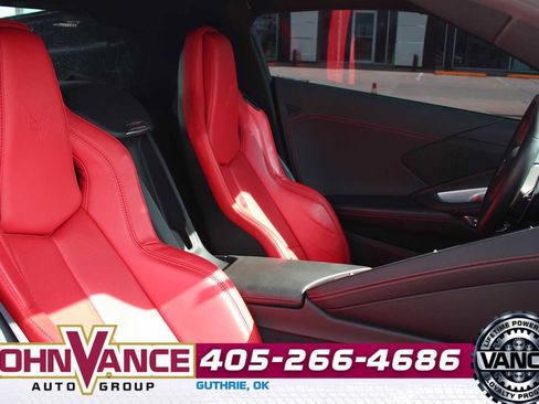 Used 2021 Chevrolet Corvette 1LT image 15
