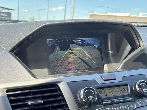 Used 2016 Honda Odyssey SE image 19