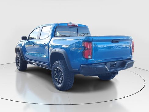 Used 2024 Chevrolet Colorado ZR2 w/ ZR2 Convenience Package III AWD/4WD image 5