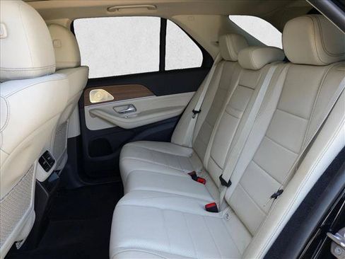 Used 2021 Mercedes-Benz GLE 350 image 20