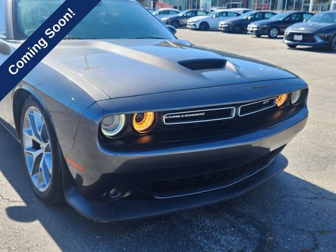 Used 2022 Dodge Challenger GT RWD image 9