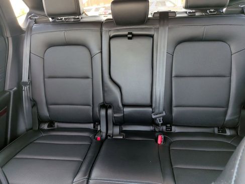 Used 2022 Ford Escape SEL AWD/4WD image 8