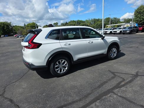 Certified 2024 Honda CR-V LX image 7