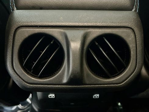 Used 2024 Jeep Wrangler Unlimited Rubicon 4xe image 18