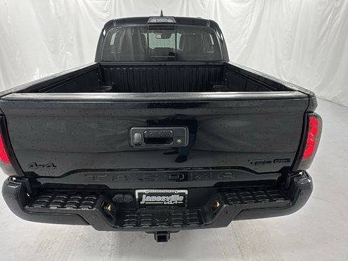 Used 2019 Toyota Tacoma TRD Pro image 4