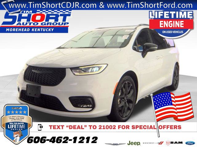 Used 2025 Chrysler Pacifica Limited FWD 360° Tour