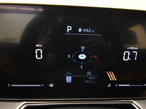 Certified 2025 Kia Sorento S image 22