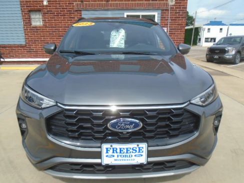 Used 2023 Ford Escape ST-Line Select w/ Tech Pack #2 AWD/4WD image 13