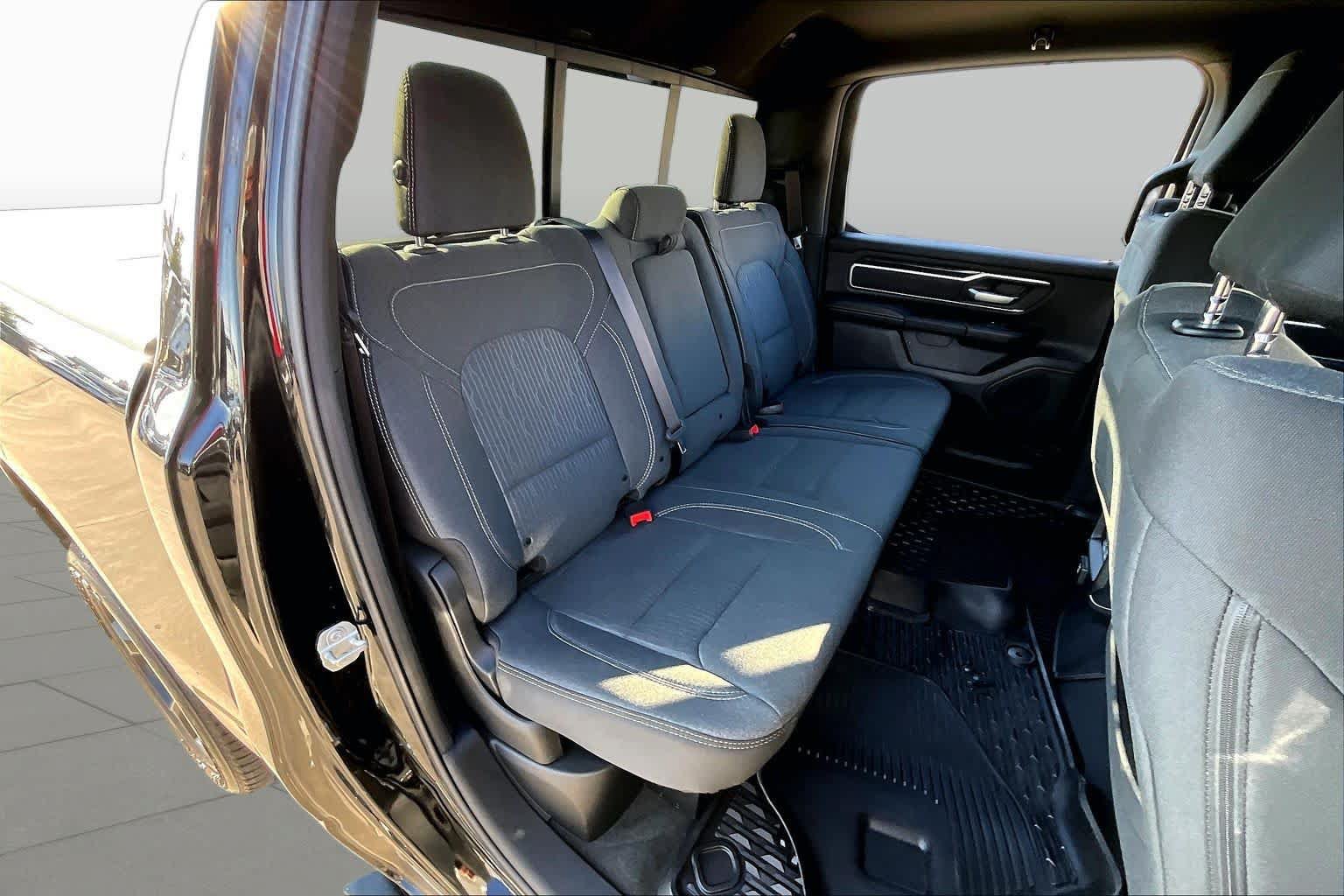 Used 2019 RAM 1500 Big Horn RWD image 20