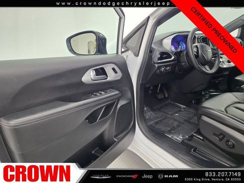 Certified 2024 Chrysler Pacifica Select image 20