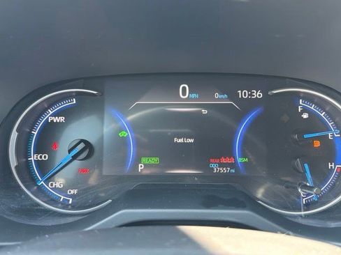 Used 2024 Toyota RAV4 SE w/ Convenience Package AWD/4WD image 16
