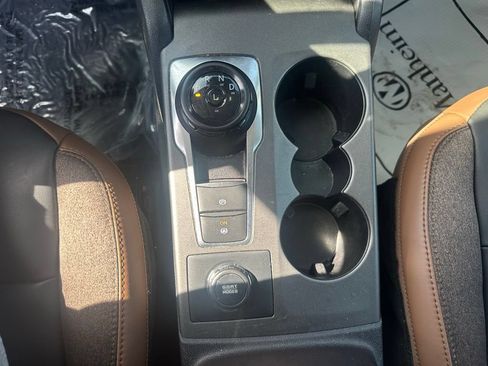 Used 2025 Ford Bronco Sport Outer Banks w/ Outer Banks Tech Package+ AWD/4WD image 18