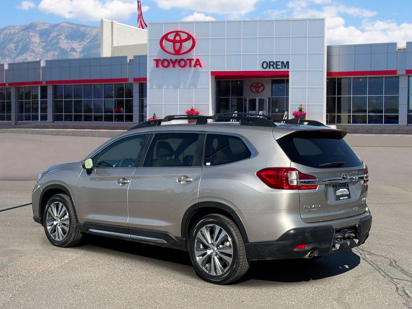 Used 2020 Subaru Ascent Limited AWD/4WD image 6