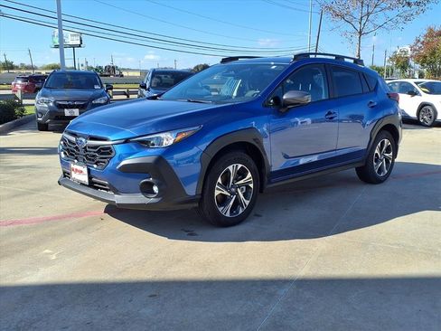 Certified 2025 Subaru Crosstrek 2.0i Premium image 3
