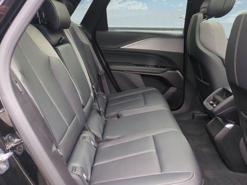 Certified 2024 Cadillac Lyriq Tech AWD/4WD image 17