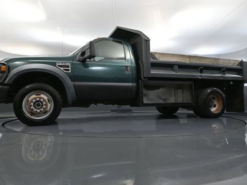 Used 2010 Ford F550 4x4 Regular Cab Super Duty image 38