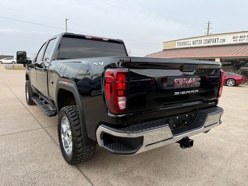 Used 2020 GMC Sierra 2500 SLE w/ SLE Convenience Package image 5