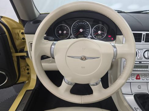 Used 2005 Chrysler Crossfire Limited RWD image 71