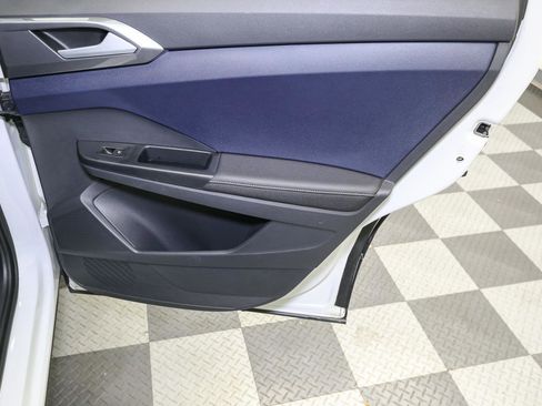 Used 2025 Volkswagen Taos SEL w/ Black Wheel Plus Package image 23