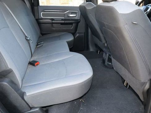 Used 2022 RAM 2500 Big Horn AWD/4WD image 16