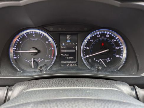 Used 2014 Toyota Highlander Limited FWD image 16